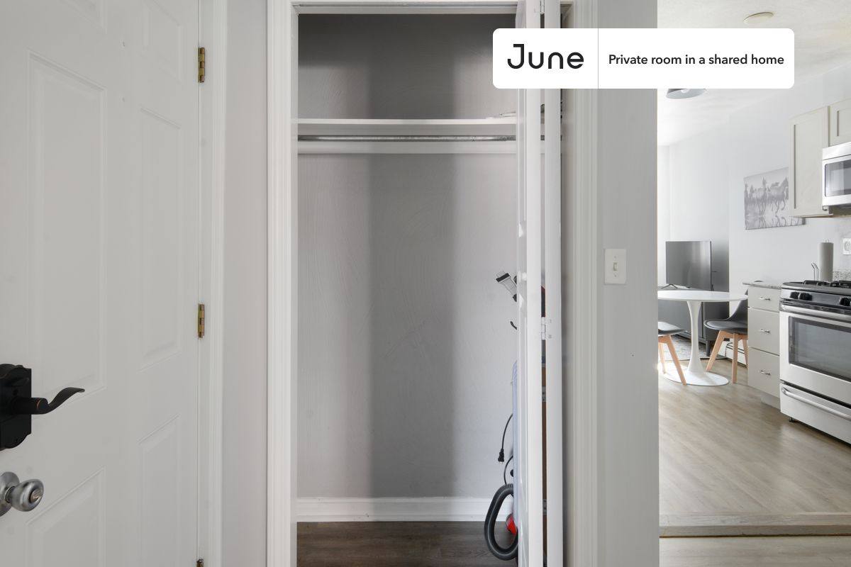 Apartment for rent at 36 N Bennet St #C, Boston, MA 02113