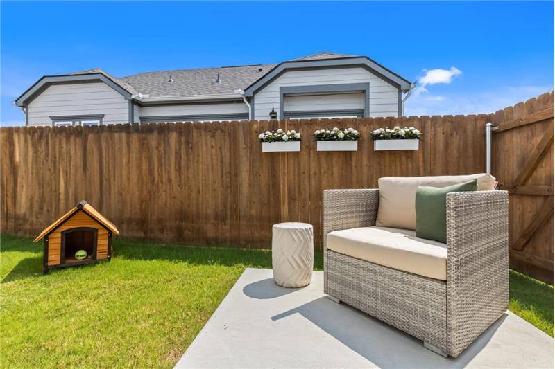 Apartment for rent at 15910 Lago Rd, Justin, TX 76247