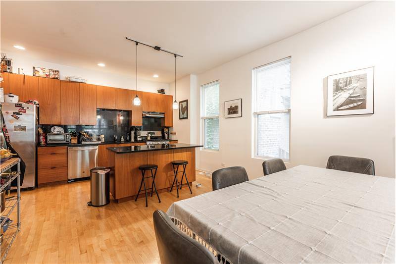 Apartment for rent at 1407 N Wicker Park Ave #1, Chicago, IL 60622