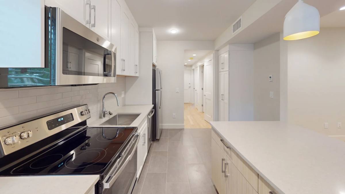 Apartment for rent at 208-210 Banks St #1, Cambridge, MA 02138