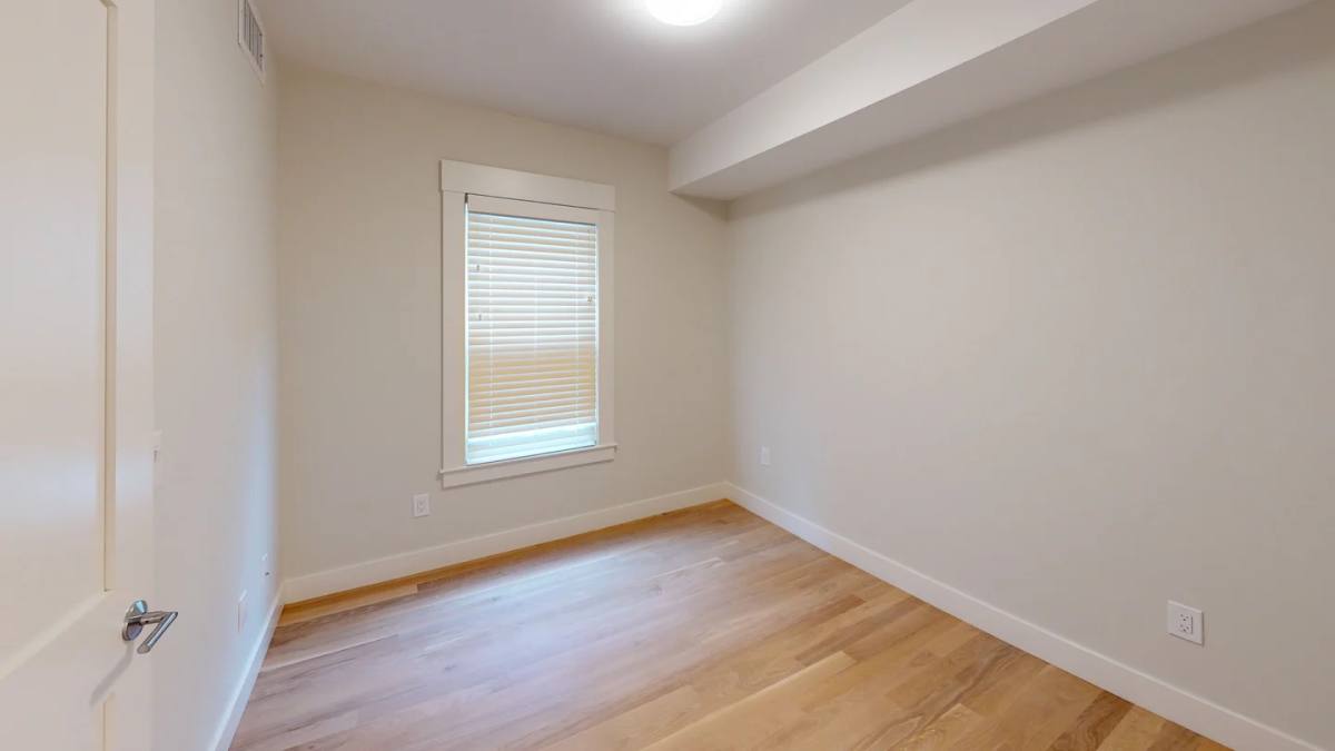Apartment for rent at 208-210 Banks St #1, Cambridge, MA 02138