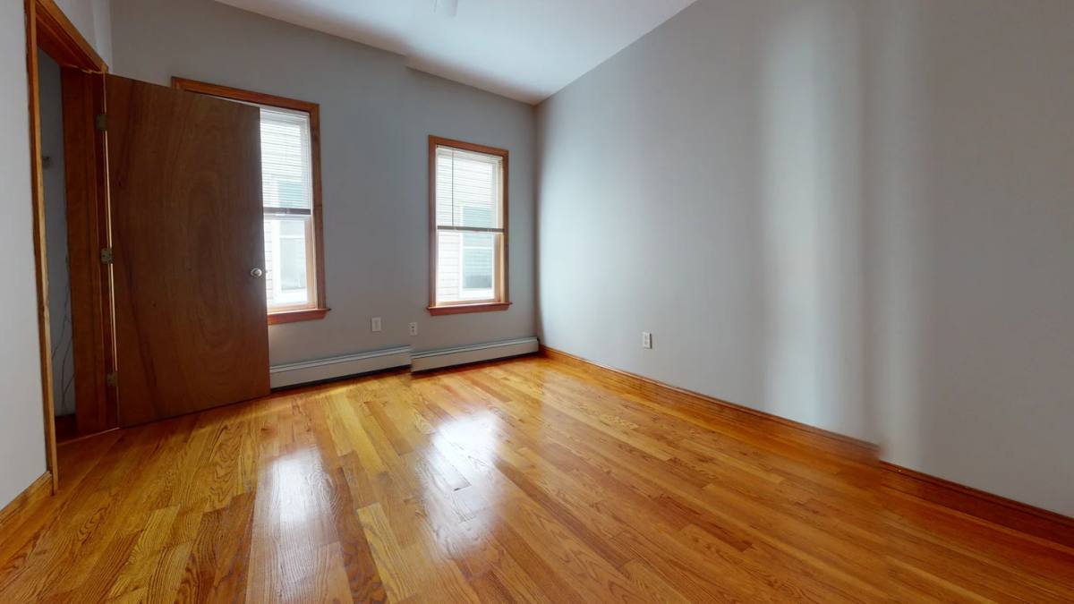 Apartment for rent at 31 Portsmouth St #1L, Cambridge, MA 02141