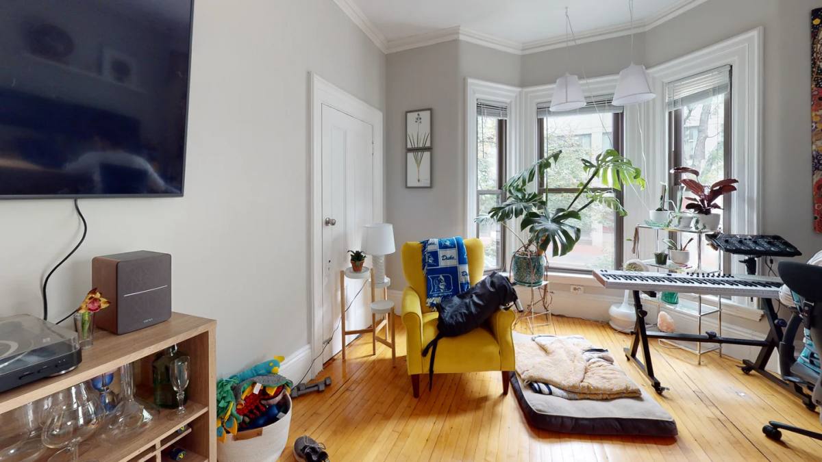 Apartment for rent at 9 Story St #1, Cambridge, MA 02138
