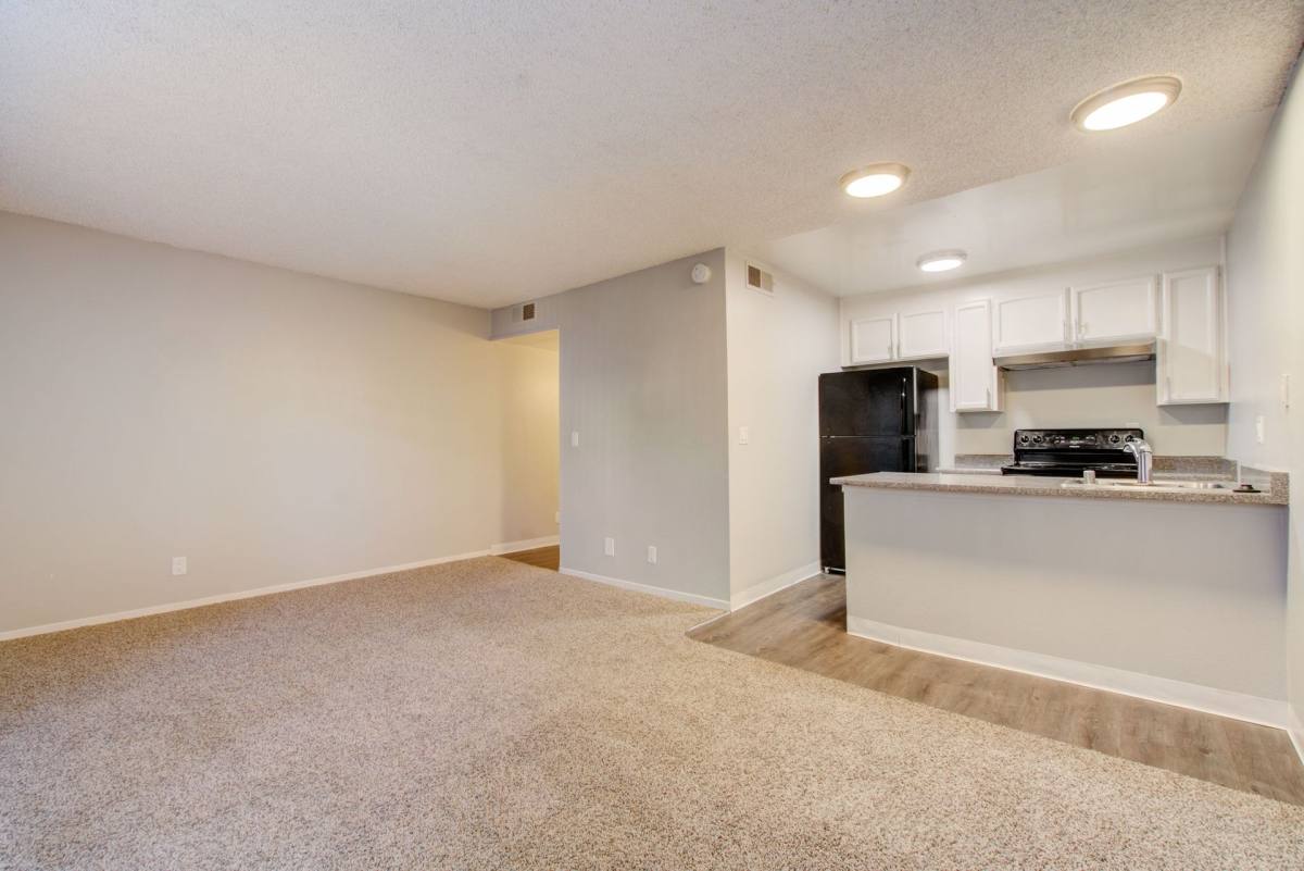 Apartment for rent at 2025 28th St, Sacramento, CA 95818