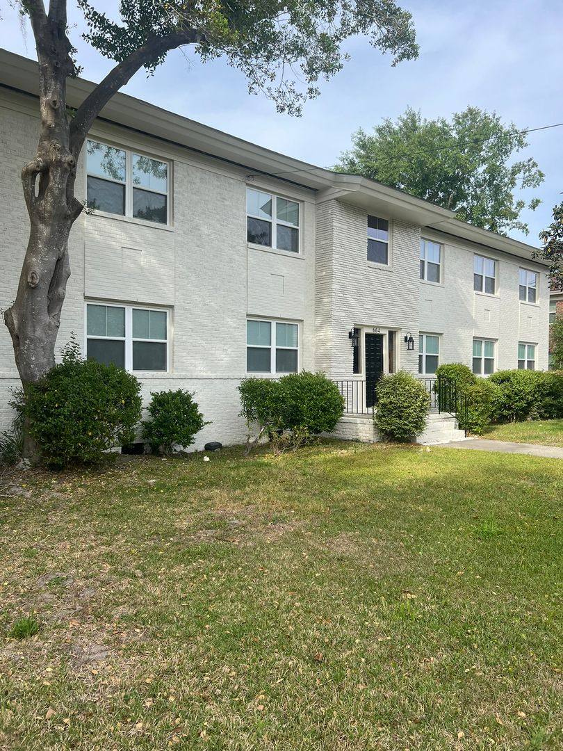 Apartment for rent at 664 Windermere Blvd, Charleston, SC 29407