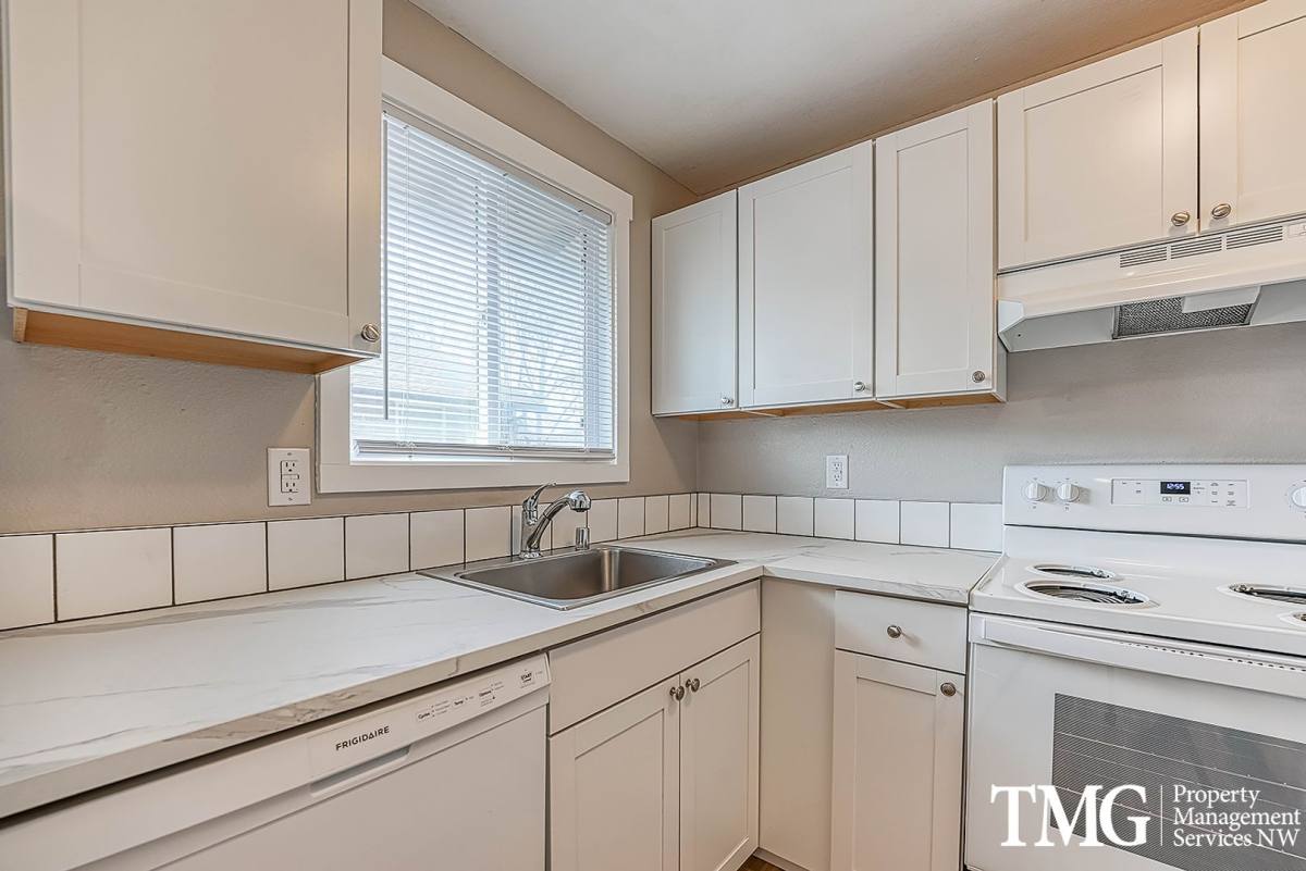 Apartment for rent at 11114 NE 48th Circle, Vancouver, WA 98682