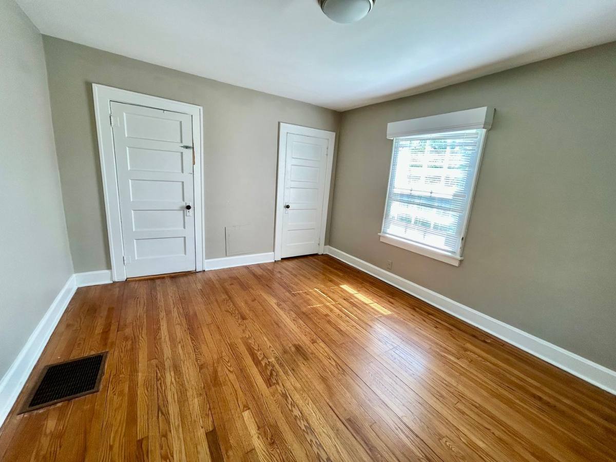 House for rent at 321 S 3rd St, Richmond, KY 40475
