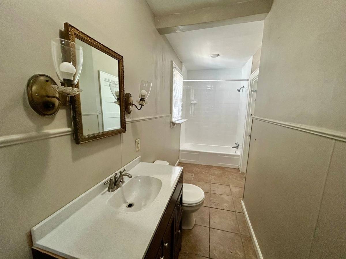 House for rent at 321 S 3rd St, Richmond, KY 40475