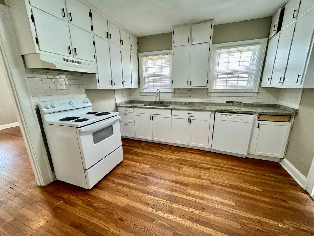 House for rent at 321 S 3rd St, Richmond, KY 40475