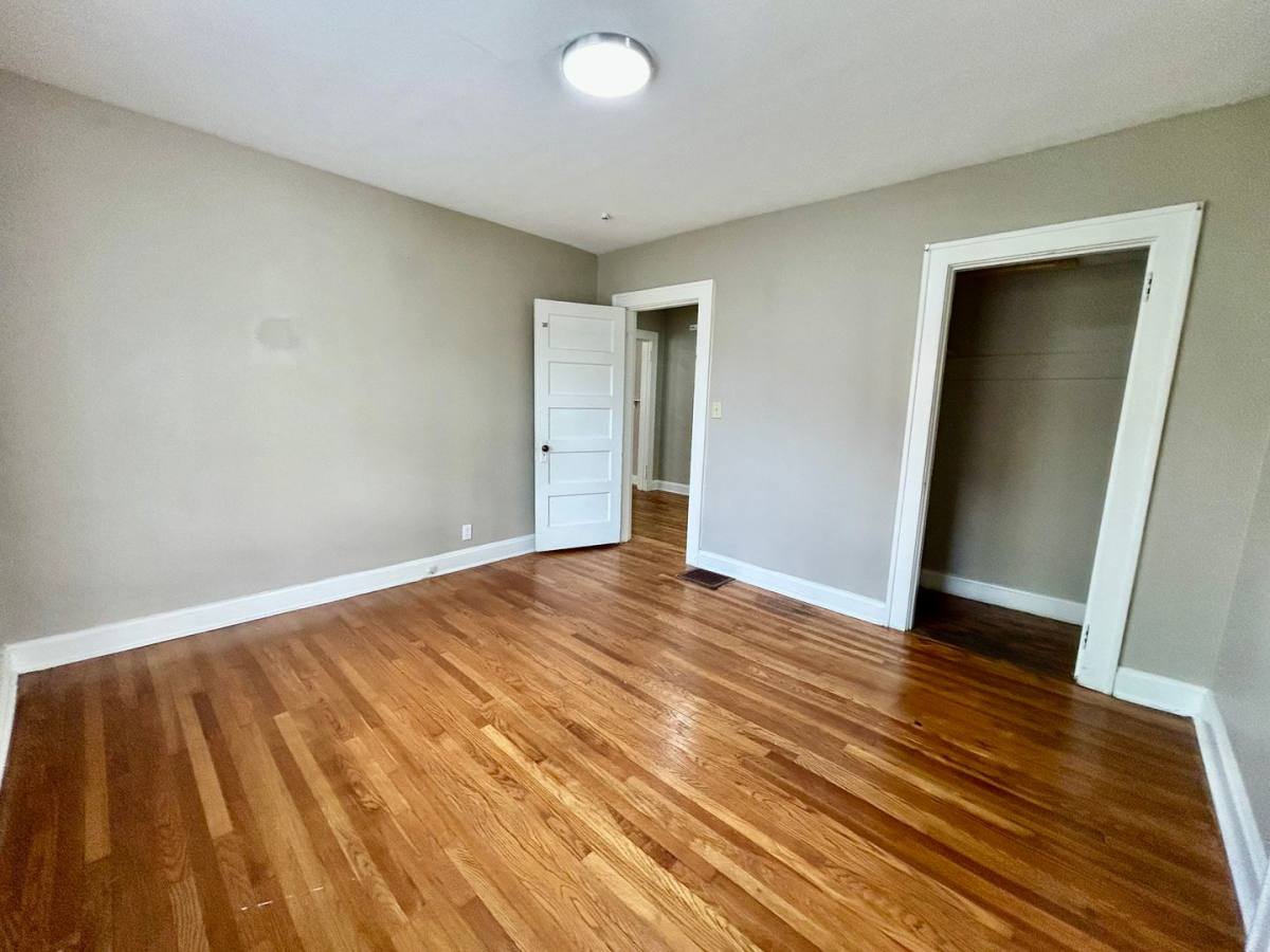 House for rent at 321 S 3rd St, Richmond, KY 40475