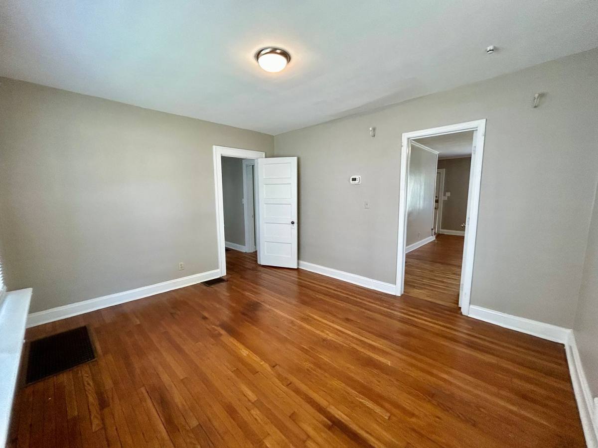 House for rent at 321 S 3rd St, Richmond, KY 40475