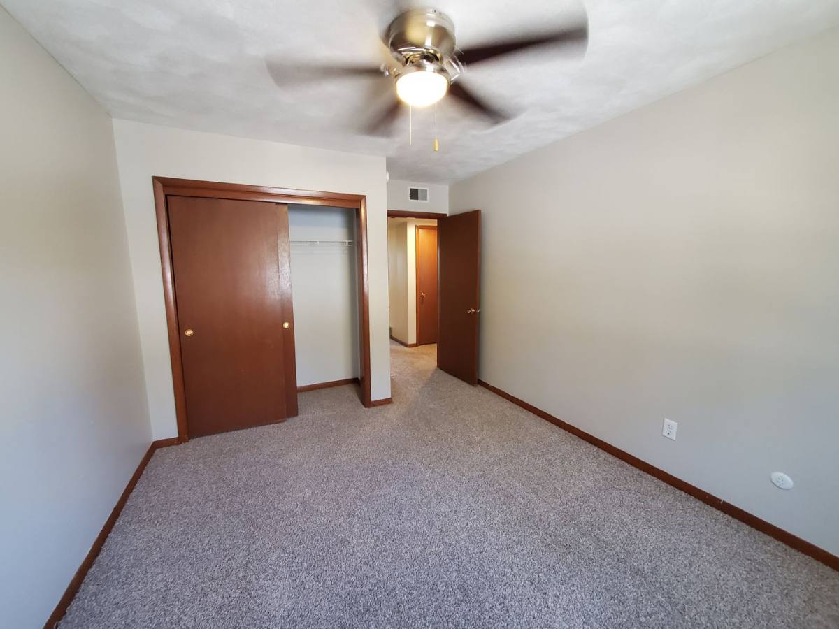 Apartment for rent at 1450 18th Ave, Rock Island, IL 61201