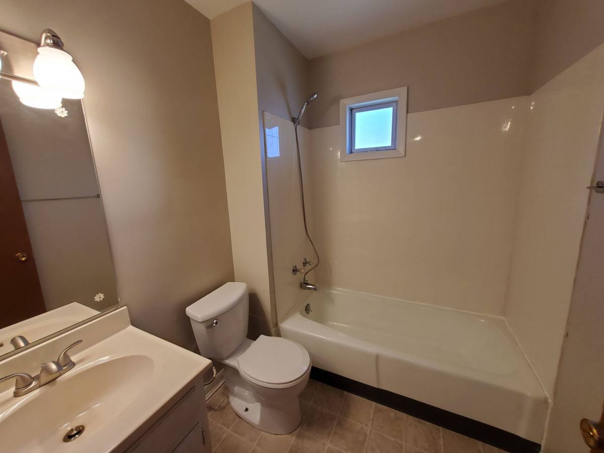 Apartment for rent at 1450 18th Ave, Rock Island, IL 61201