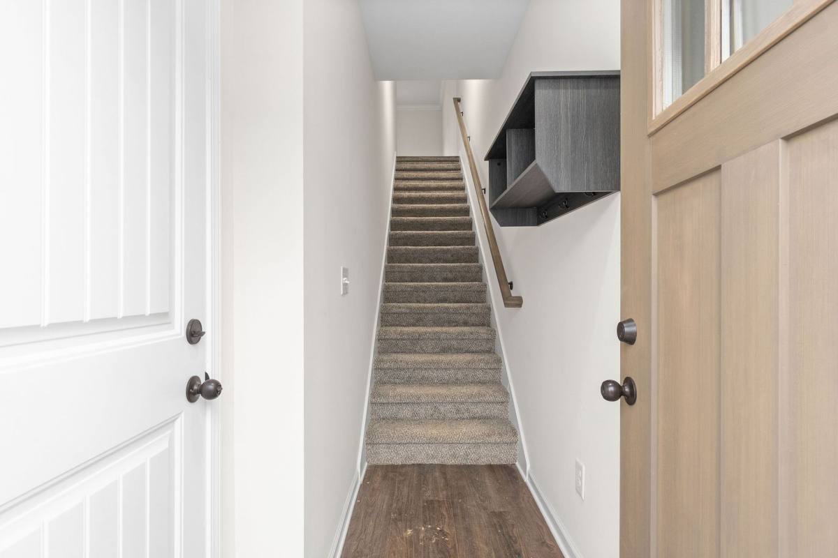 Apartment for rent at 3350 Allen Rd, Clarksville, TN 37042