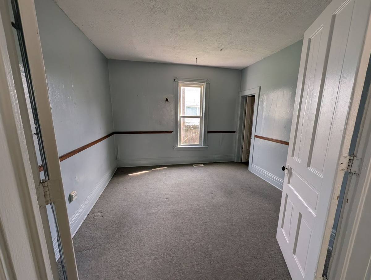Apartment for rent at 614 E 22nd St, Erie, PA 16503