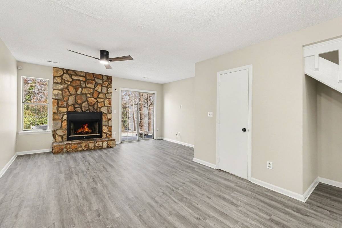 Townhouse for rent at 6227 Windsor Gate Lane, Charlotte, NC 28215
