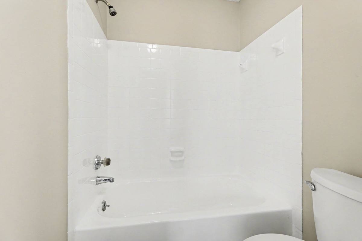 Townhouse for rent at 6227 Windsor Gate Lane, Charlotte, NC 28215