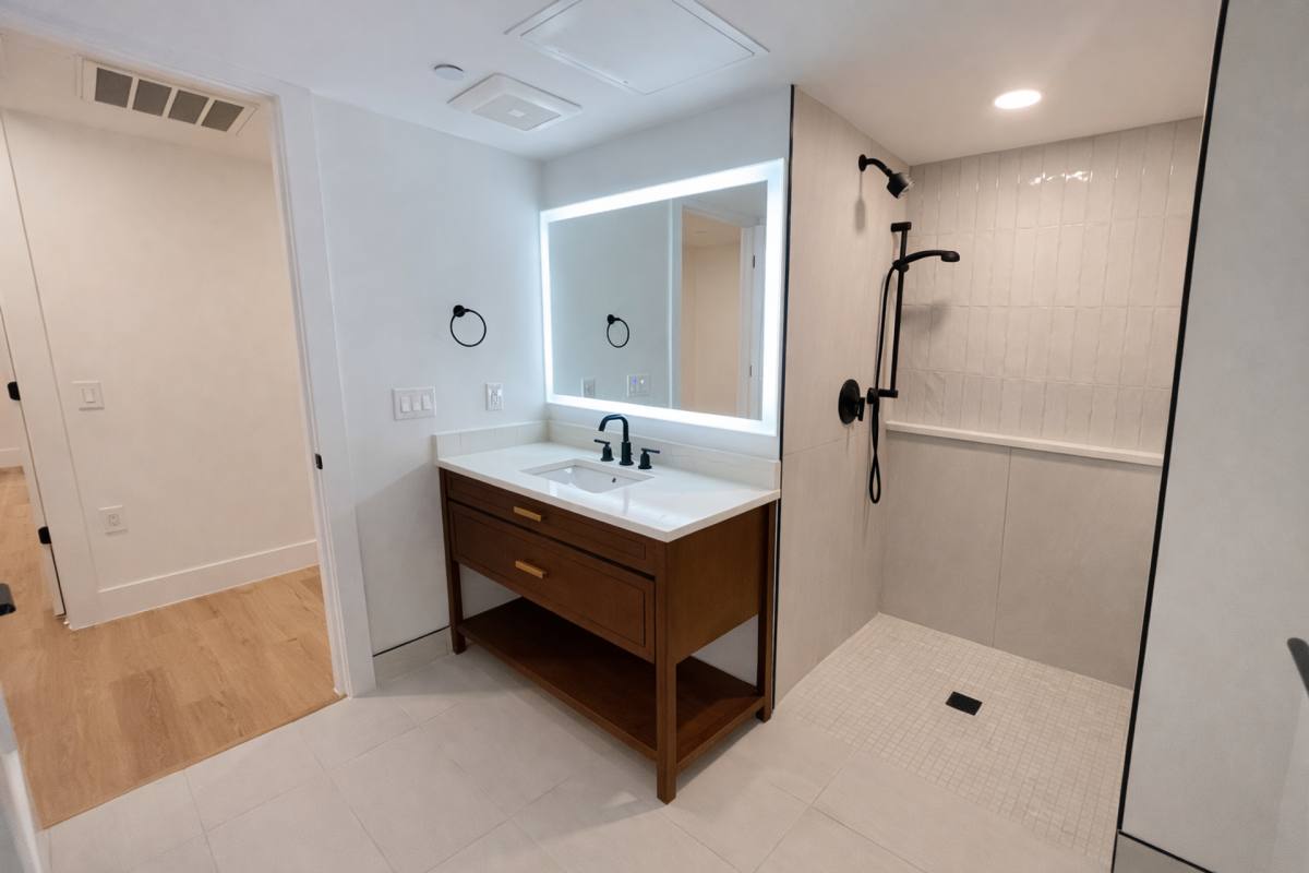 Apartment for rent at 716 L St SE, Washington, DC 20003