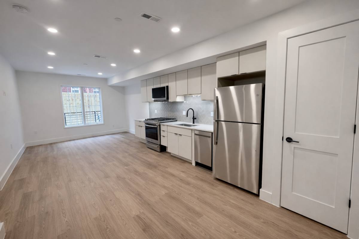 Apartment for rent at 716 L St SE, Washington, DC 20003