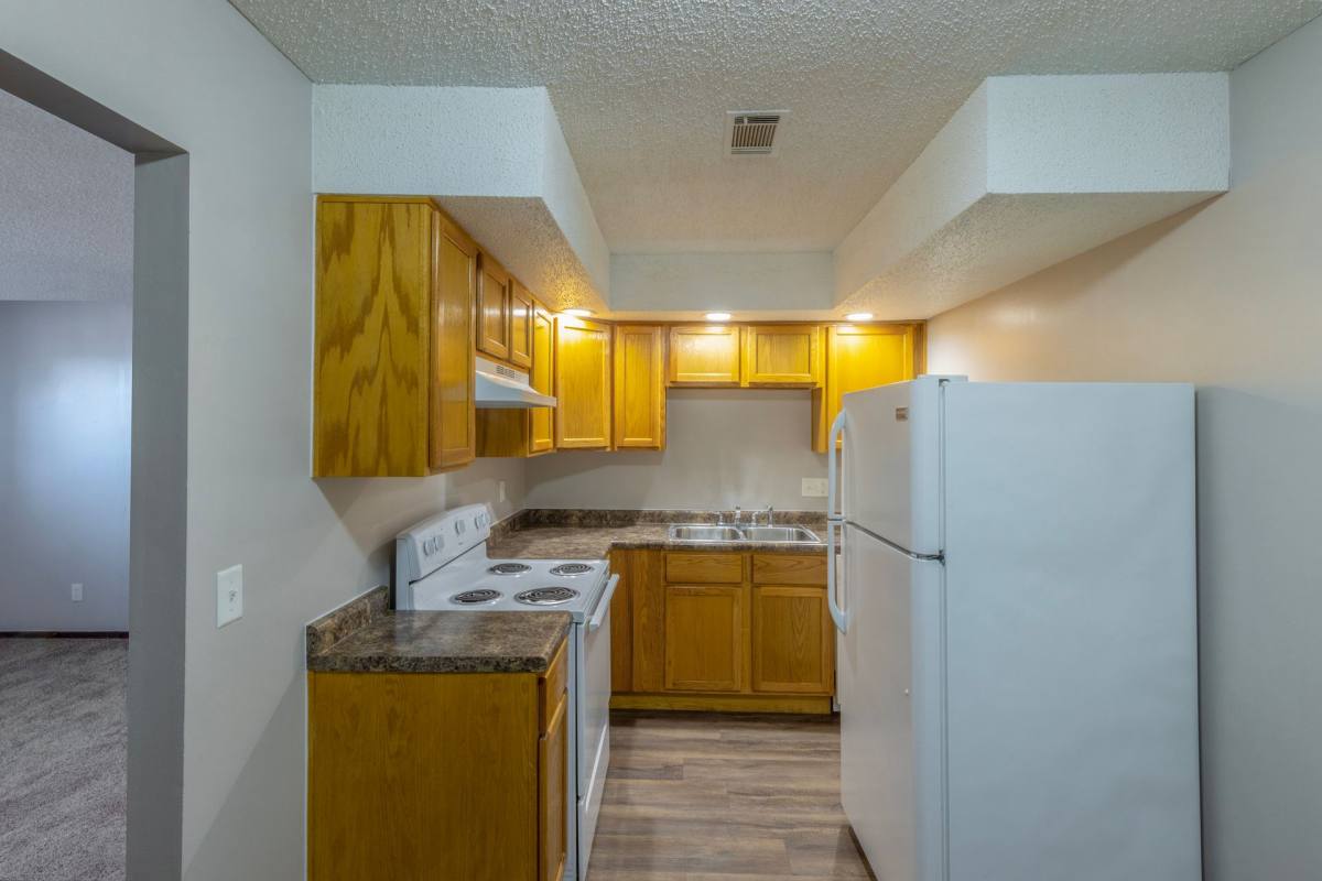 Apartment for rent at 970-1050 39th St, Bettendorf, IA 52722