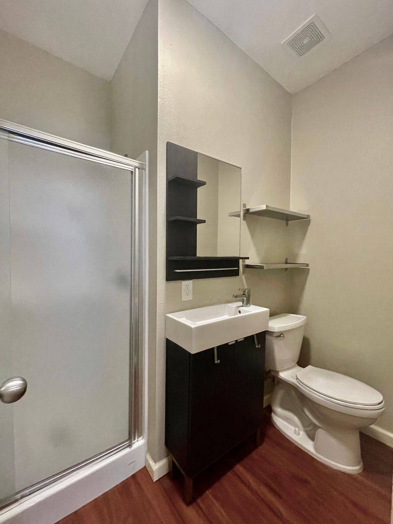 Townhouse for rent at 333 W Hutchison, San Marcos, TX 78666