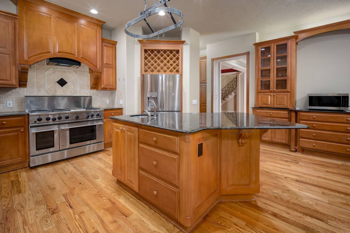 House for rent at 1032 W Lindsey St, Norman, OK 73069