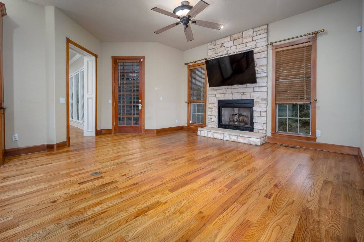 House for rent at 1032 W Lindsey St, Norman, OK 73069