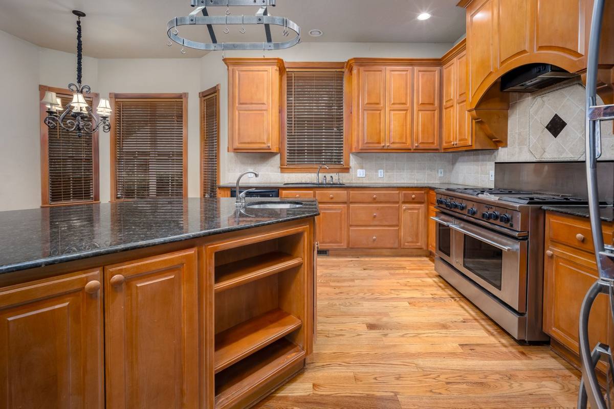 House for rent at 1032 W Lindsey St, Norman, OK 73069