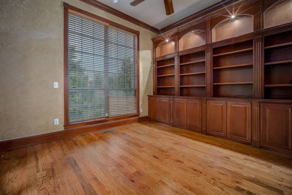 House for rent at 1032 W Lindsey St, Norman, OK 73069