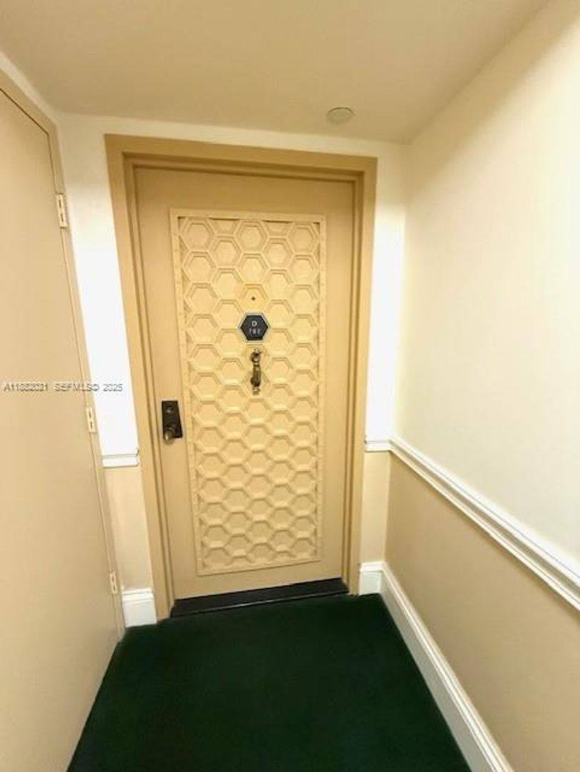 Condo for rent at 1121 Crandon Blvd, Key Biscayne, FL 33149