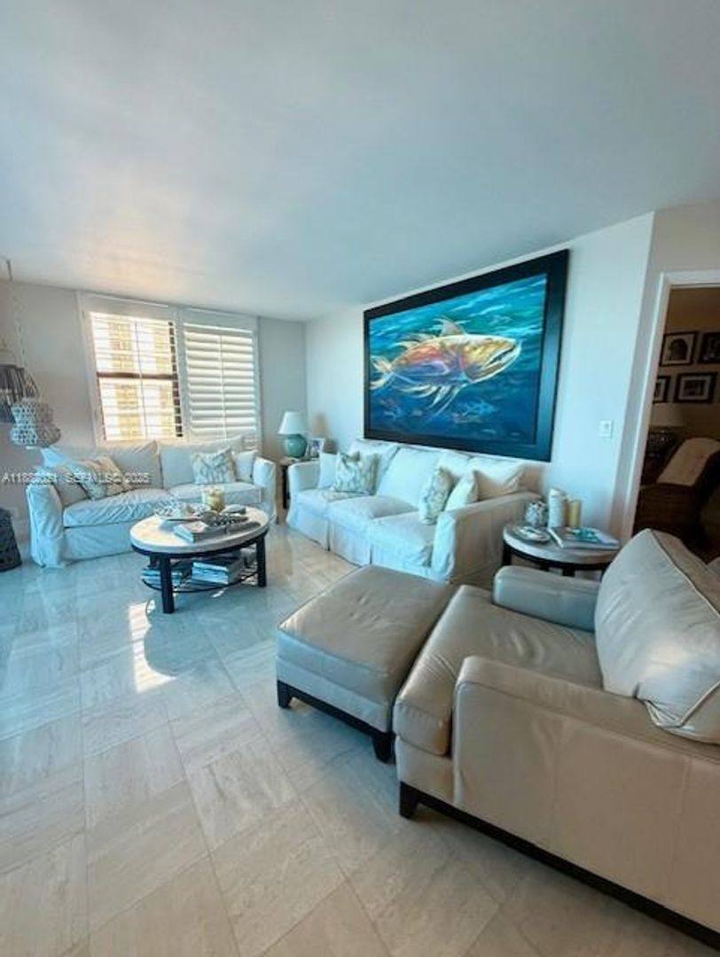Condo for rent at 1121 Crandon Blvd, Key Biscayne, FL 33149
