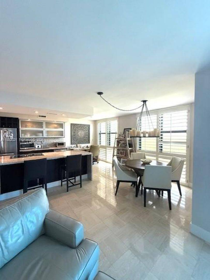Condo for rent at 1121 Crandon Blvd, Key Biscayne, FL 33149