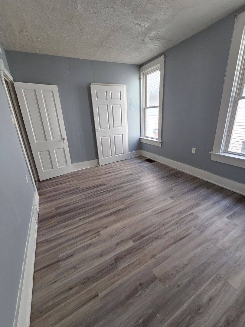 Apartment for rent at 612 E 14th St, Erie, PA 16503