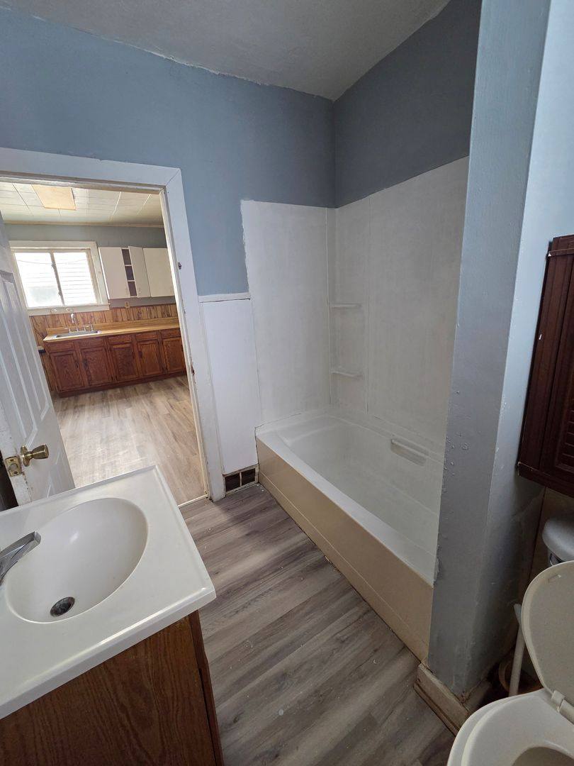 Apartment for rent at 612 E 14th St, Erie, PA 16503