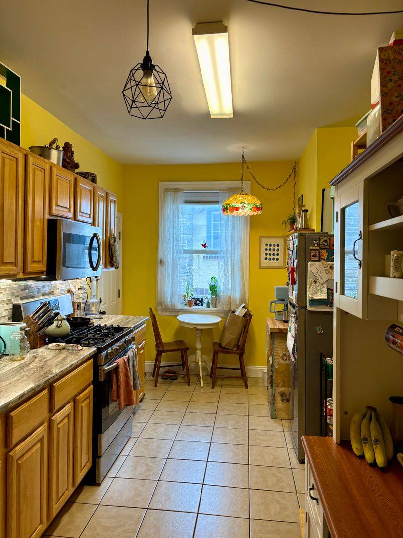 Apartment for rent at 4900 Pine St, Philadelphia, PA 19143