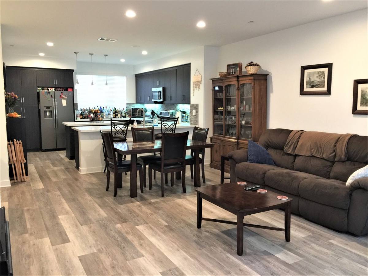 Townhouse for rent at 752 Shoreline Rd, Chula Vista, CA 91910
