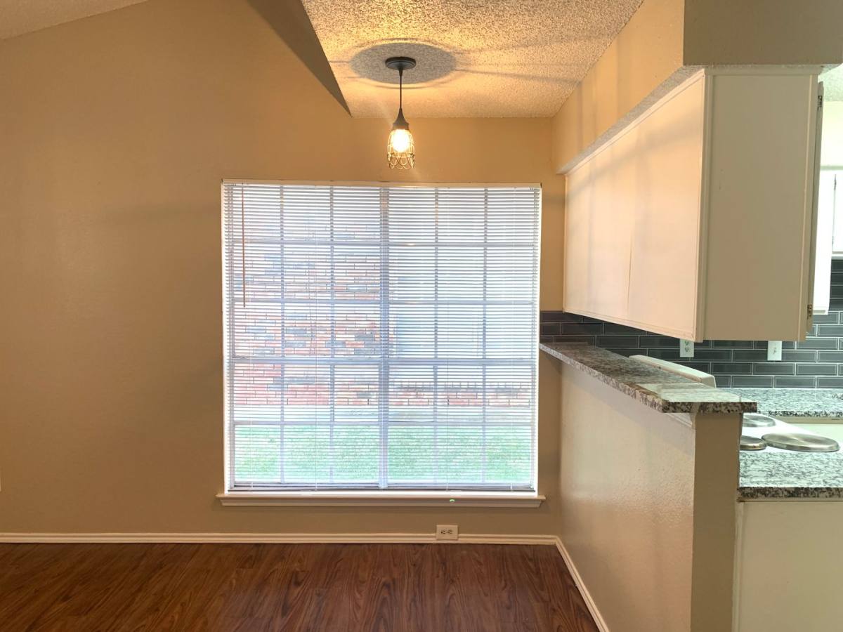 Apartment for rent at 512 Rita Lane, Arlington, TX 76014
