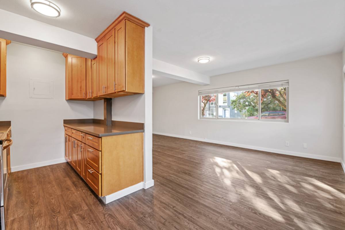 Apartment for rent at 100 Aloha St, Seattle, WA 98109