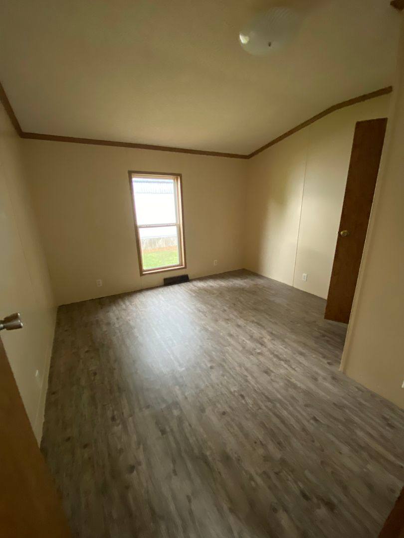 Apartment for rent at 1307 W Main St, Lavaca, AR 72941