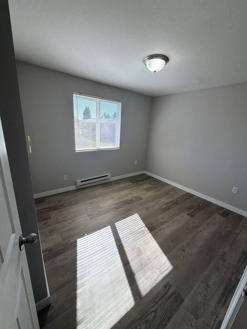 Apartment for rent at 401 N Ash St, Centralia, WA 98531
