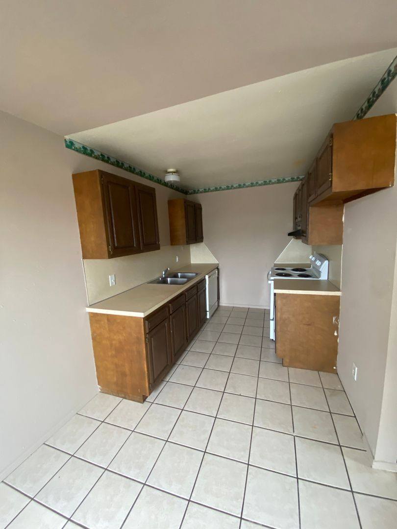Apartment for rent at 300 E Knoxville St, Greenwood, AR 72936
