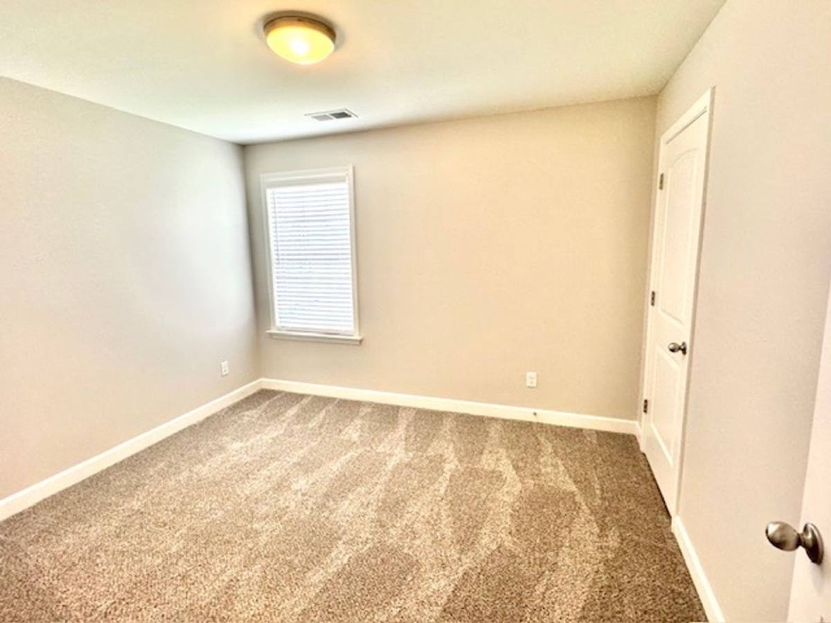 Apartment for rent at 5592 Tucker Landing, Horn Lake, MS 38637