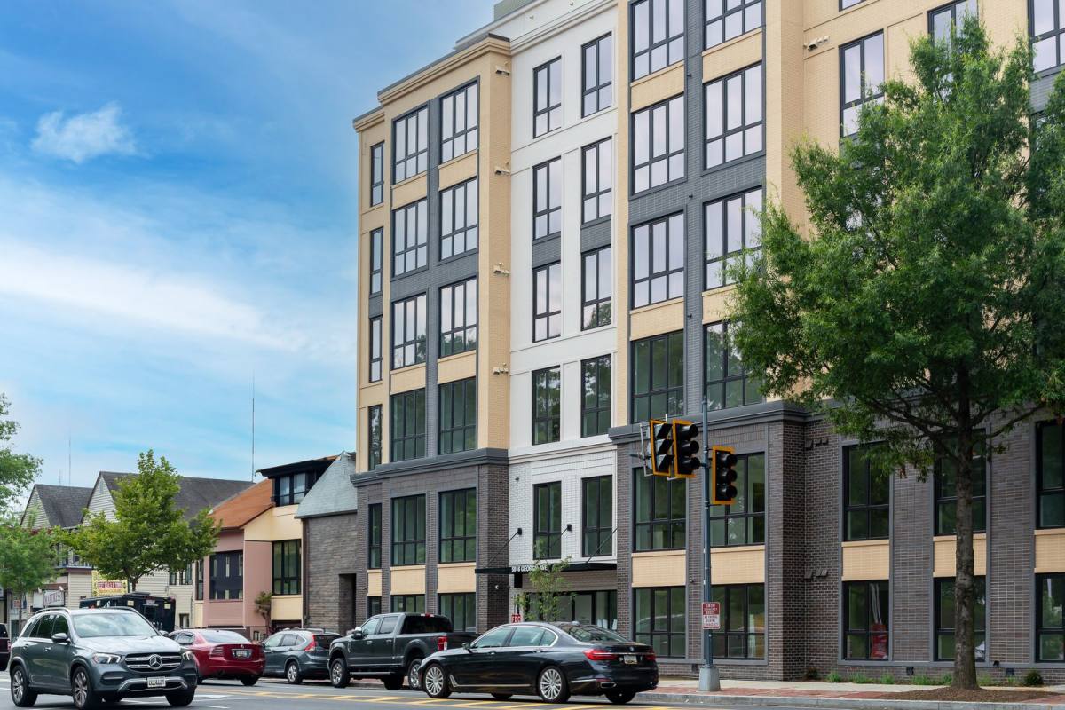 Apartment for rent at 5816 Georgia Ave NW, Washington, DC 20011