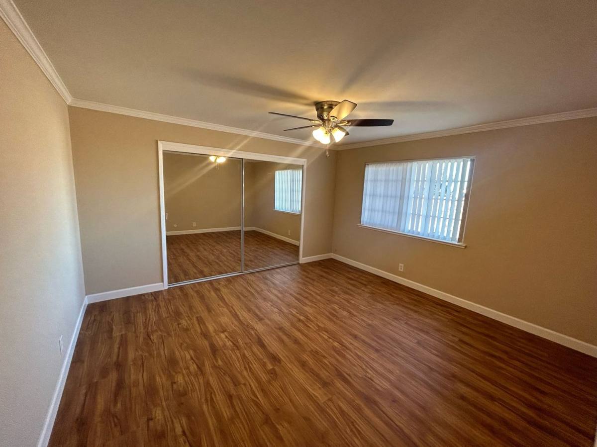 Apartment for rent at 3566-68 Rolison Rd, Redwood City, CA 94063