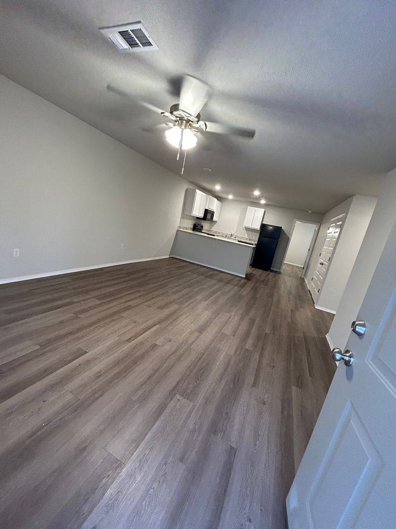 Apartment for rent at 3409 Kibler Rd, Van Buren, AR 72956