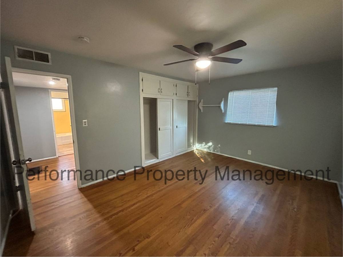 House for rent at 4612 Bloomquist Dr, Bakersfield, CA 93309