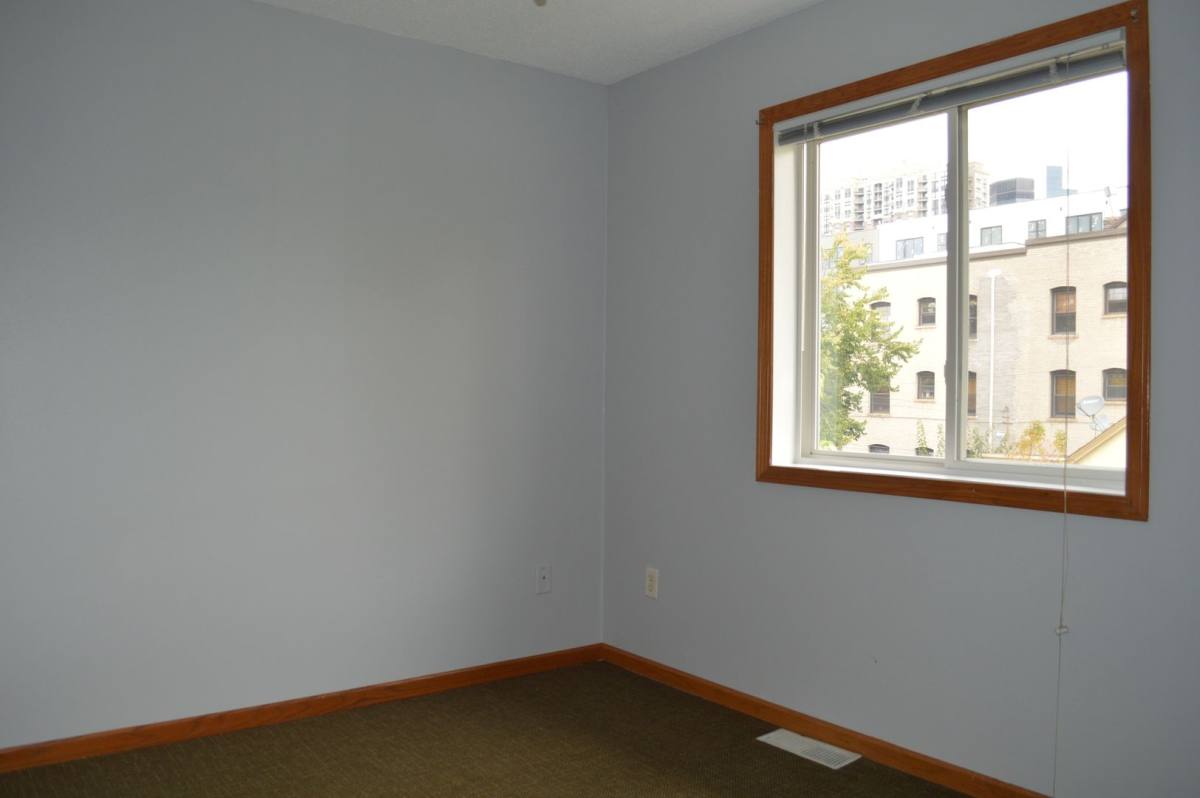 Apartment for rent at 1512 Park Ave S, Minneapolis, MN 55404