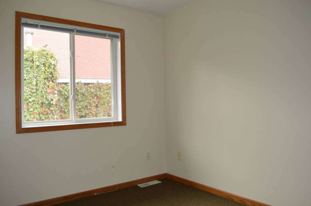 Apartment for rent at 1512 Park Ave S, Minneapolis, MN 55404