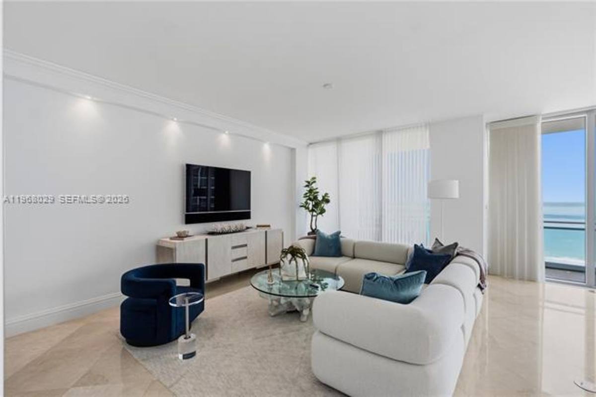 Apartment for rent at 10295 Collins Ave Appt #801, Miami Beach, FL 33154