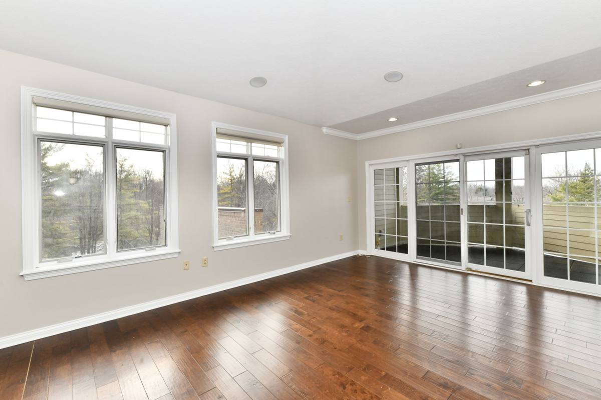 Apartment for rent at 8555 One W Dr, Indianapolis, IN 46260
